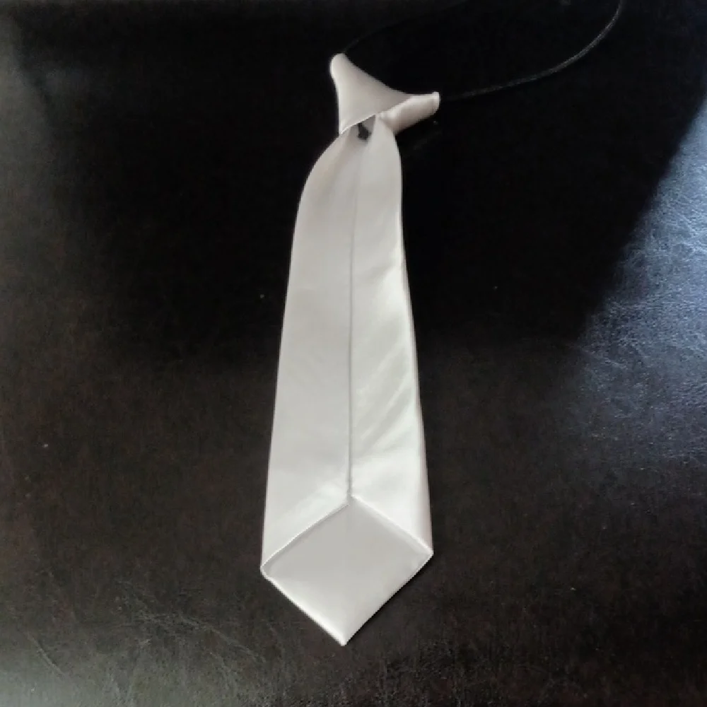 N/A sleek white