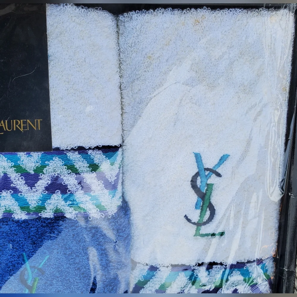 Yves Saint Laurent original cm pre