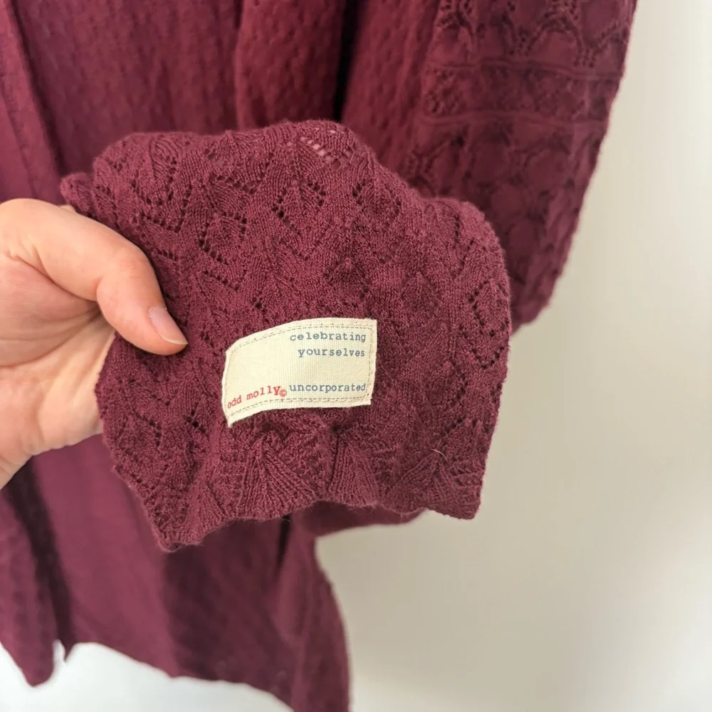 Odd Molly deep maroon