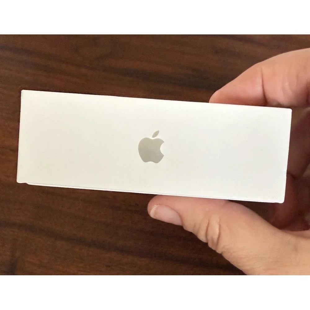Apple empty box