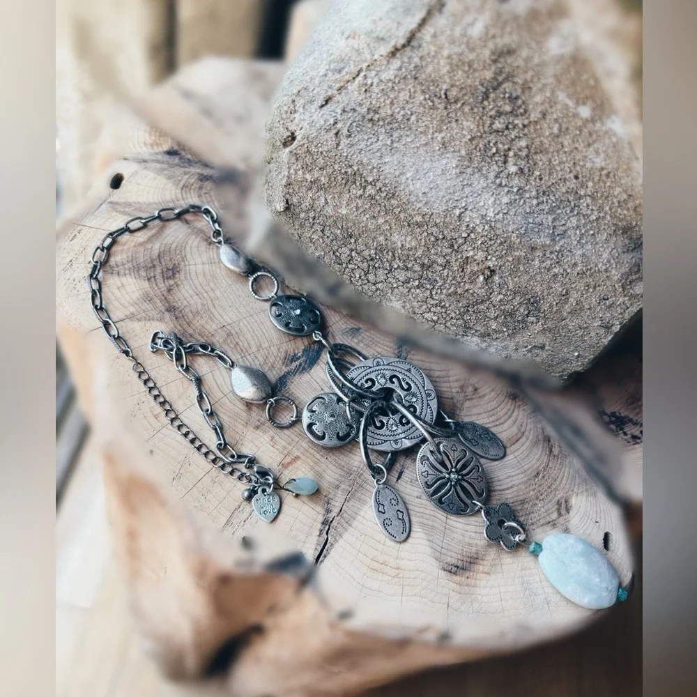 Artisan large effortless available