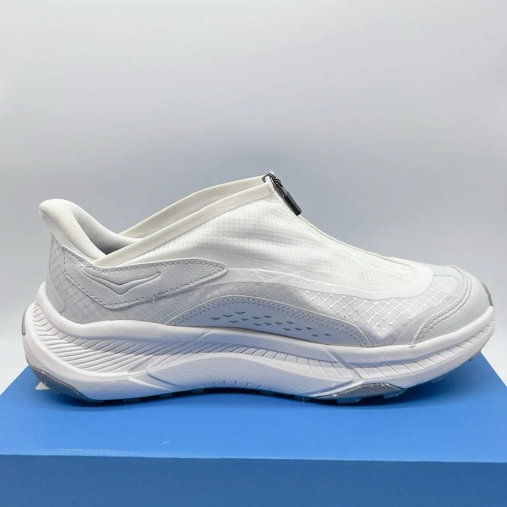 Hoka One One hoka one