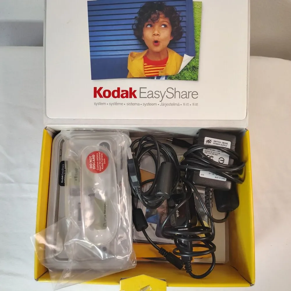 Kodak Easyshare Camera Dock 6000 w Cords Manual Accessories Box