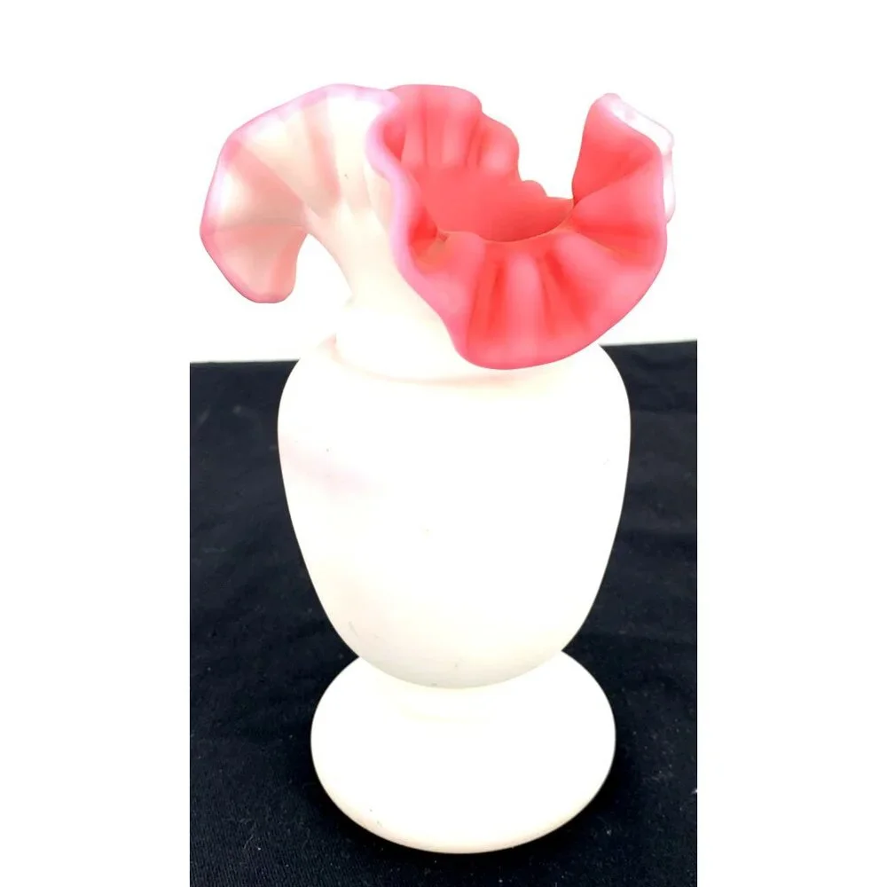Fenton Vase Satin Glass White Pink Ruffled Edge Melon 7