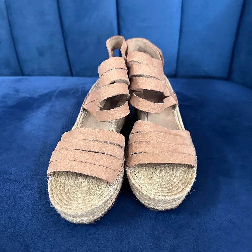 Eileen Fisher elevate your