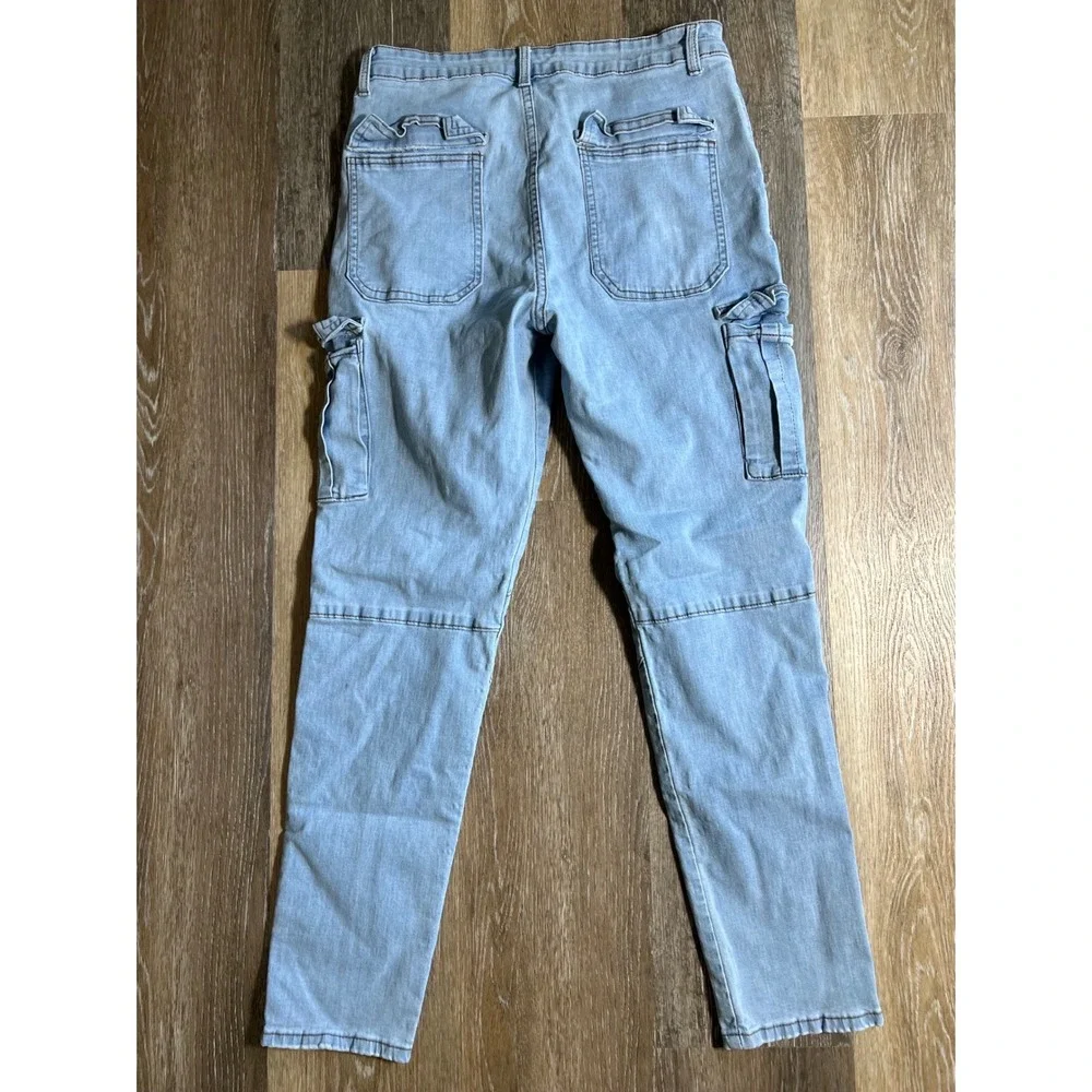 ROMWE light wash
