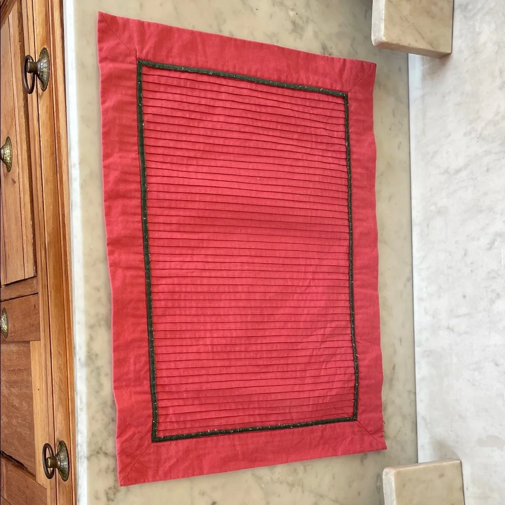 Vintage charming red