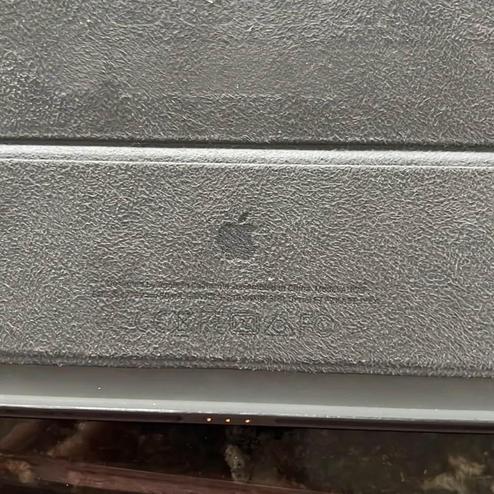 Apple lightly used