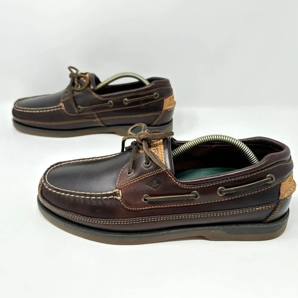 Sperry stitch upper
