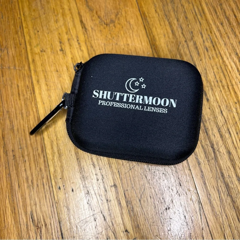 Shuttermoon 5 in 1 Lens Kit Smartphone Attachments