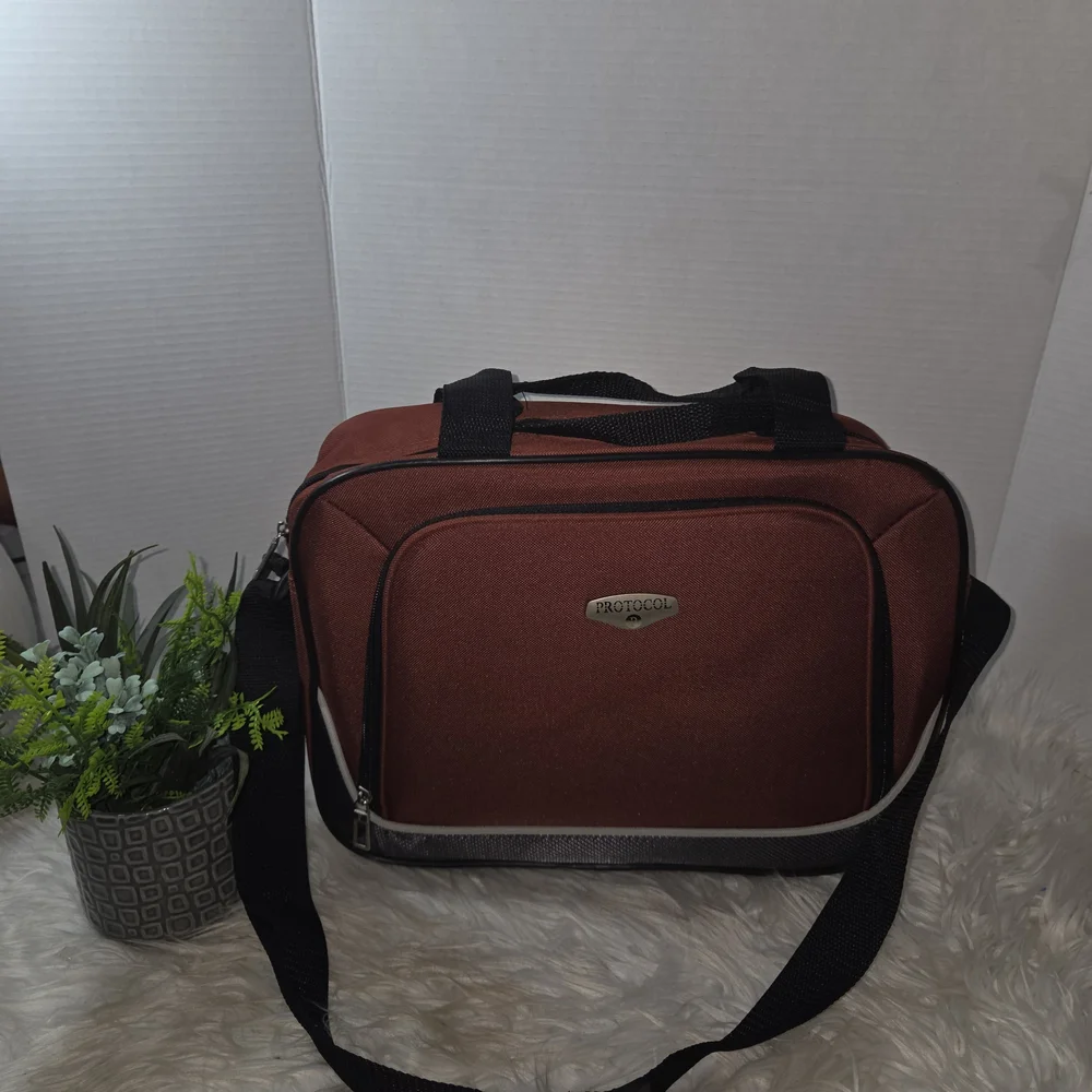 protocol travel style