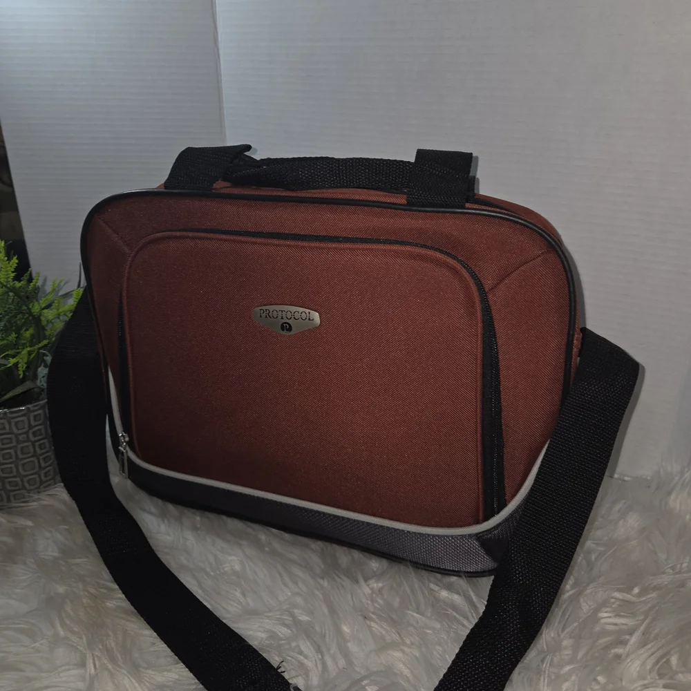 protocol travel style