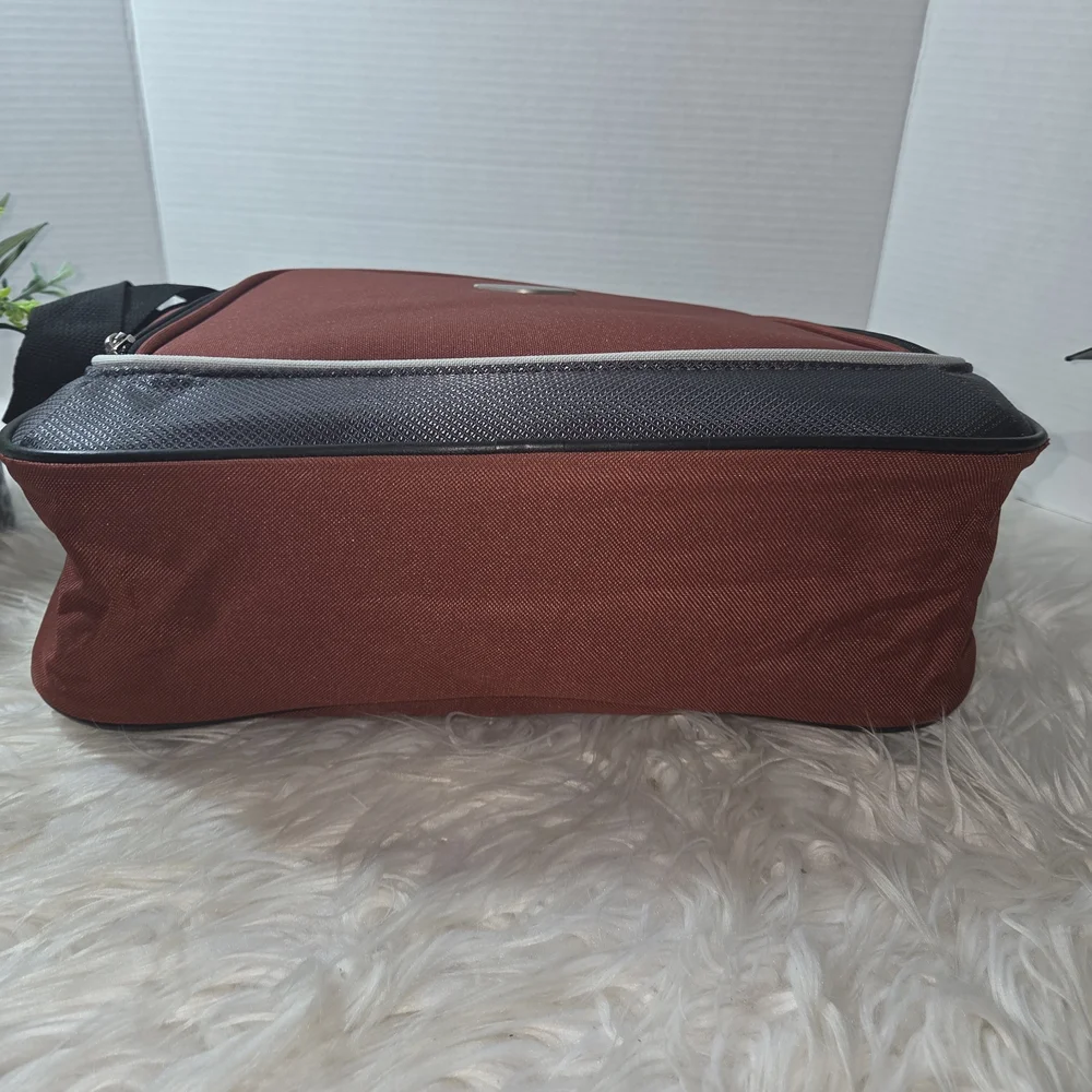 protocol travel style