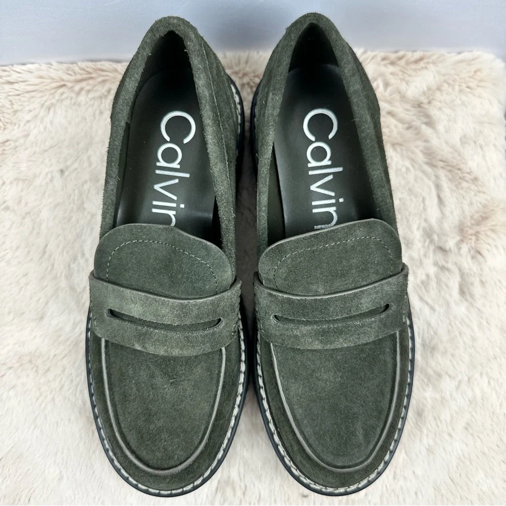 Calvin Klein sleek essential