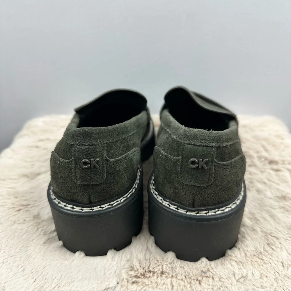 Calvin Klein sleek essential