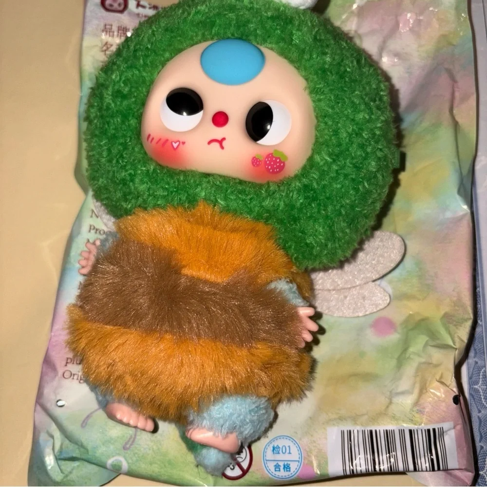 N/A adorable plush