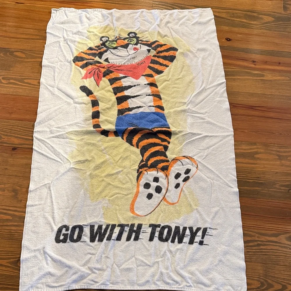 Kellogg Tony the Tiger towel vintage