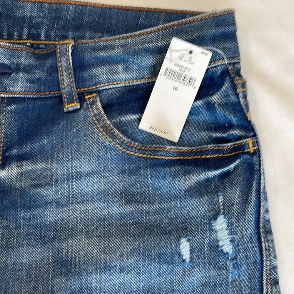 GAP please jensposhfashion