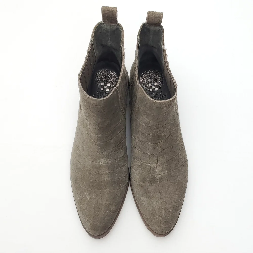 Vince Camuto like new