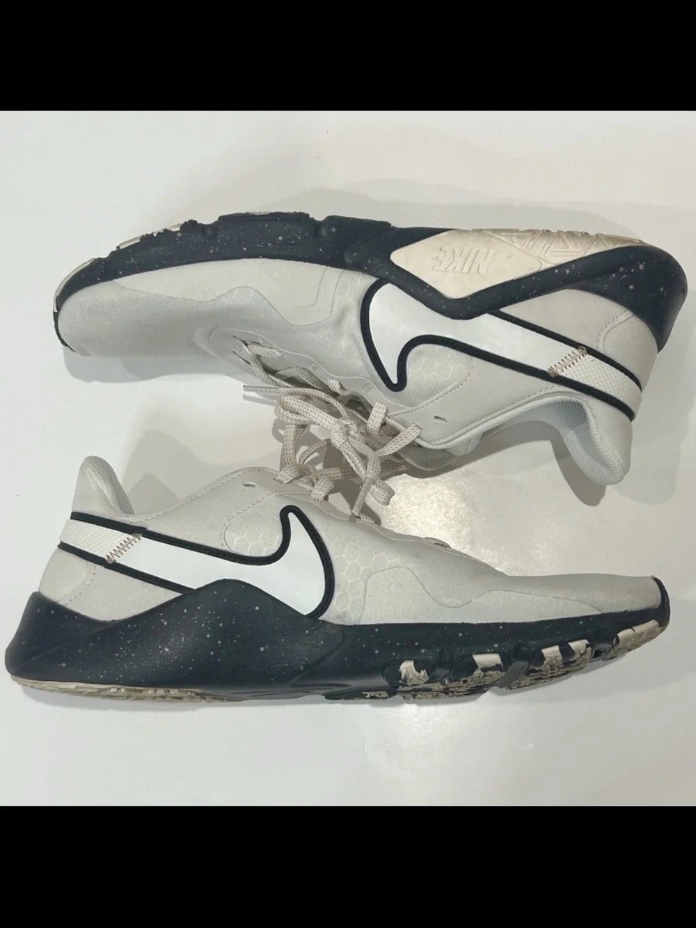 Nike euc legend
