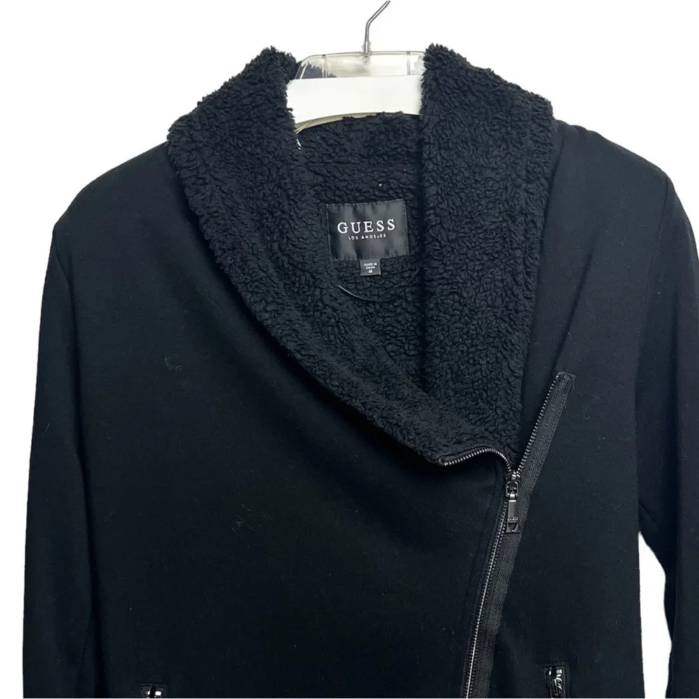 Guess asymmetrical zipper