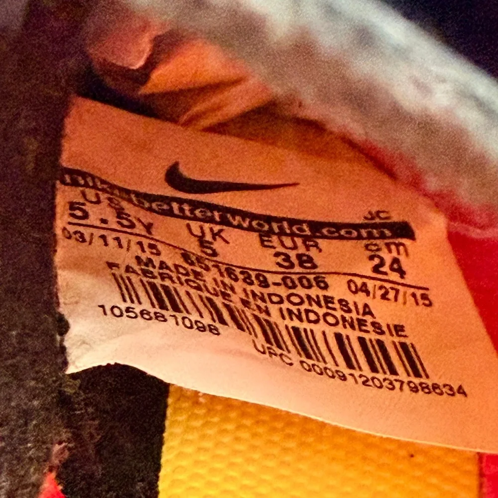 Nike mercurial victory