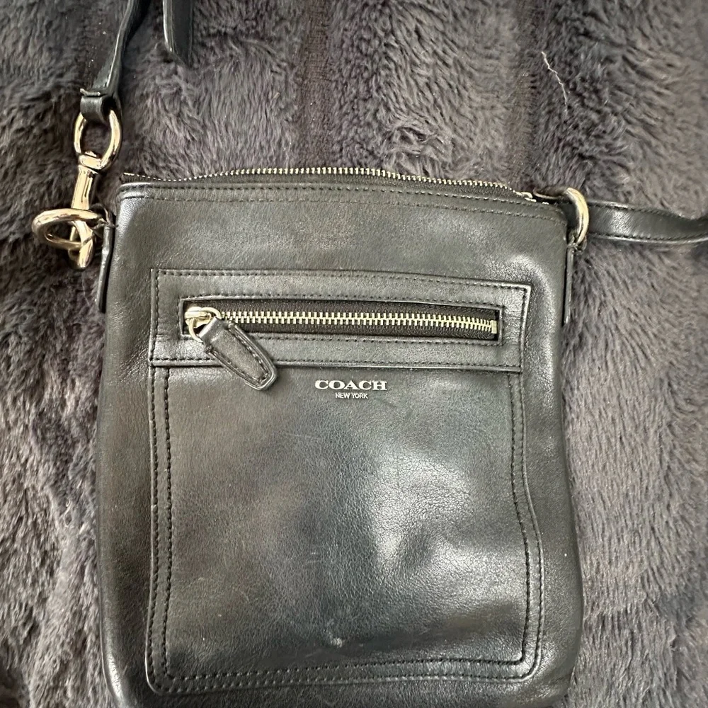 Coach Legacy Swingpack Crossbody in Black with Silver Hardware