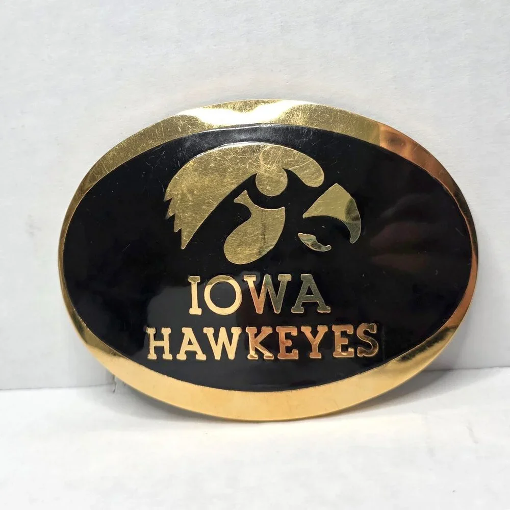 Award Design Medals showcase your