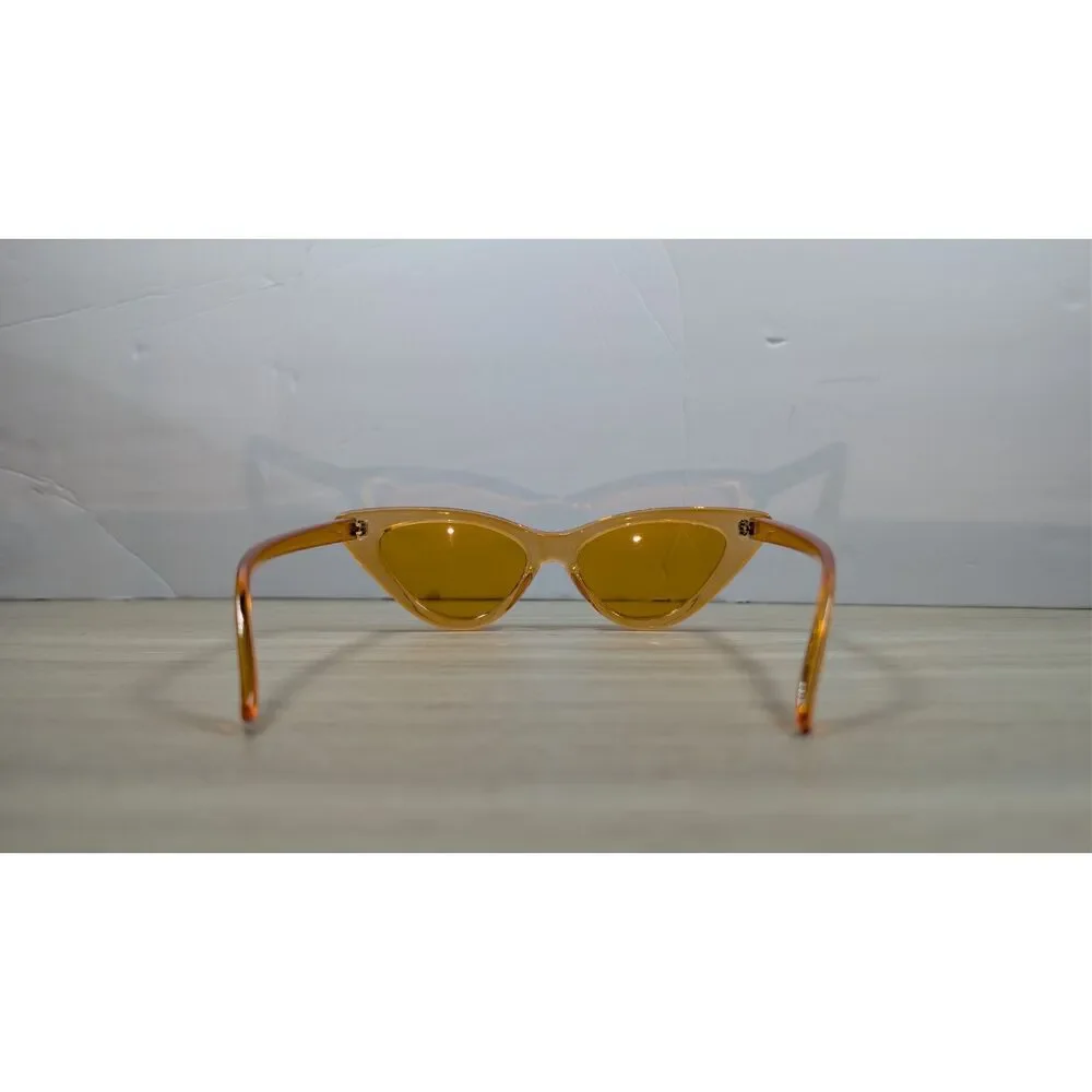 N/A trendy retro
