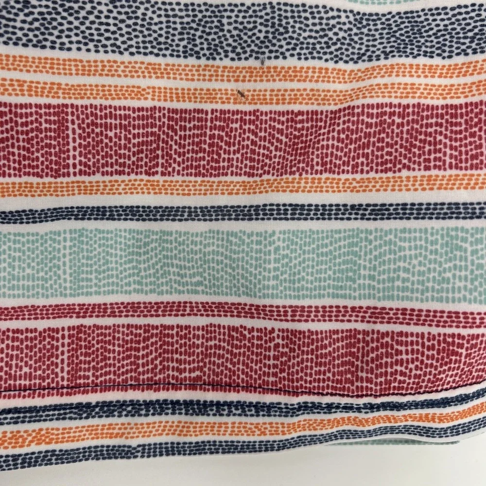 MICROS Shorts Men's 34 Multicolored Stripes Flat Front Lightweight Small Hole
