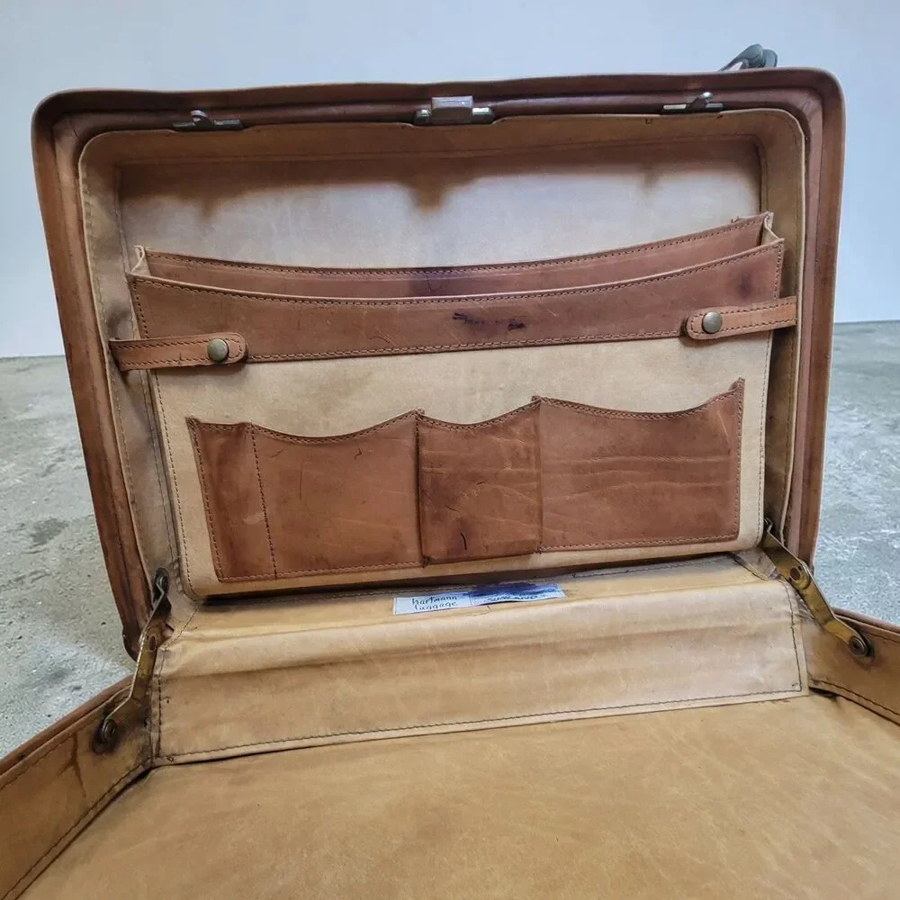 Hartmann Luggage shopping or
