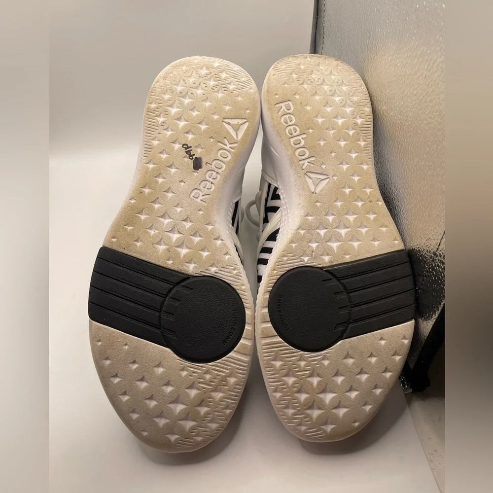 Reebok gently used