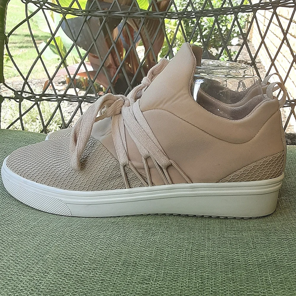 Steve Madden steve madden