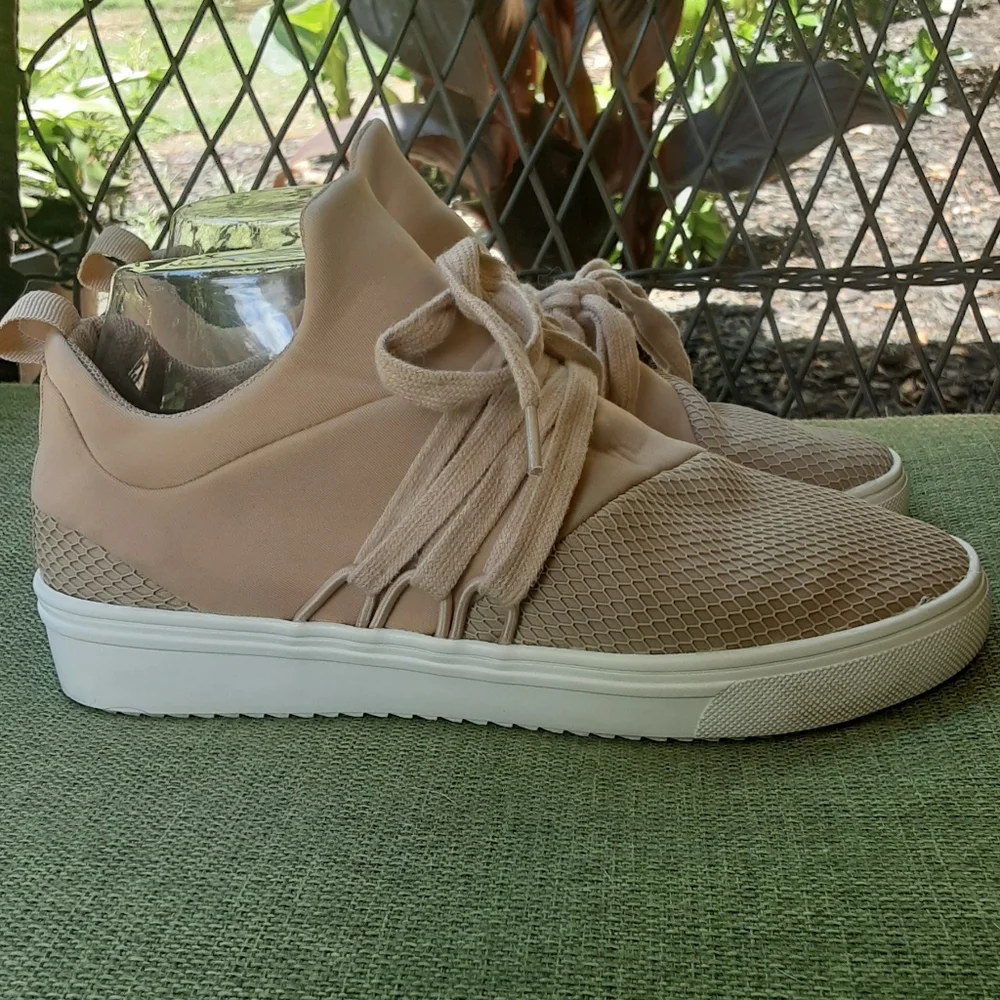 Steve Madden steve madden