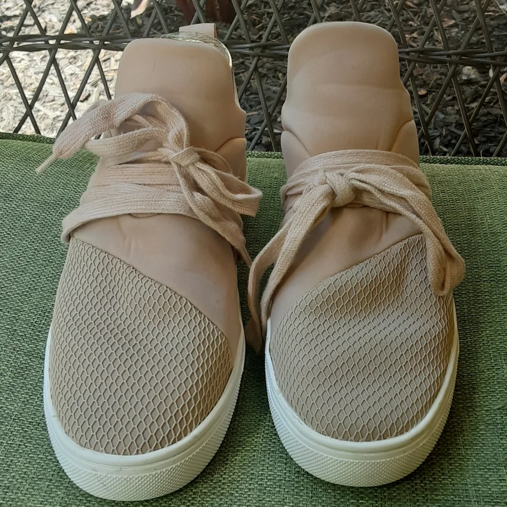 Steve Madden steve madden