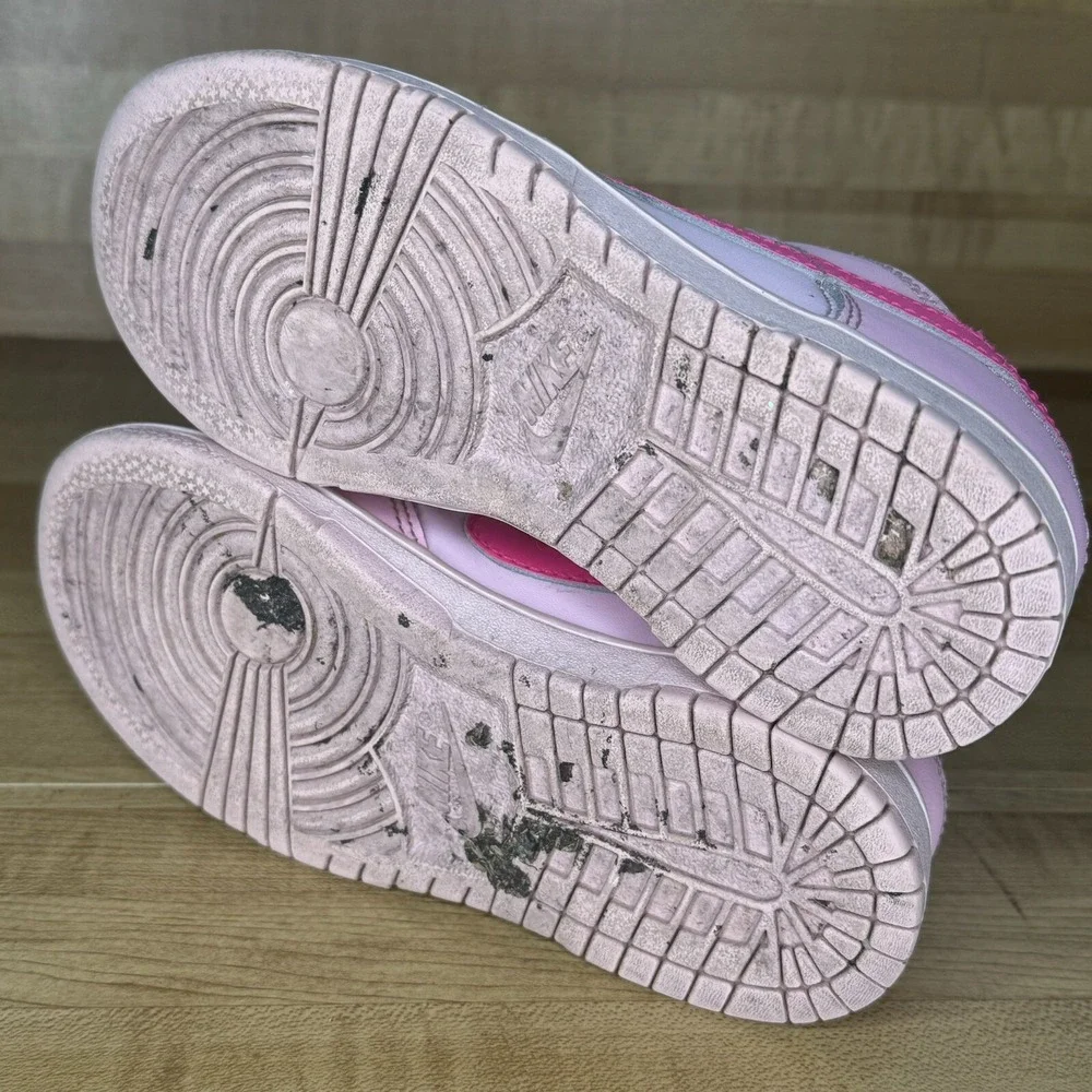 Nike Dunk Low Triple Pink Pre-school Girls Size 11c DH9761-600 Shoes Sneaker
