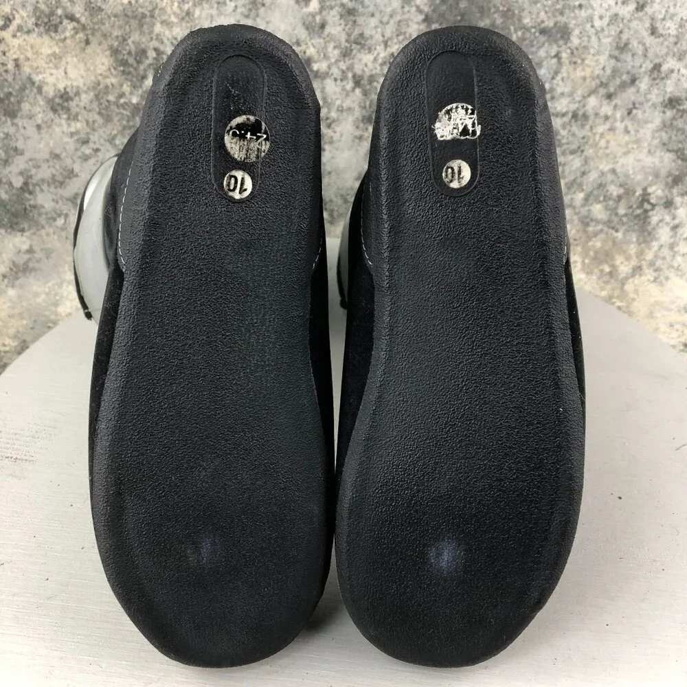 Atomic women black