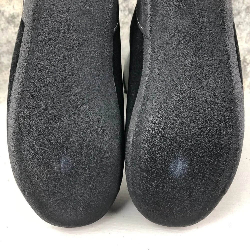Atomic women black
