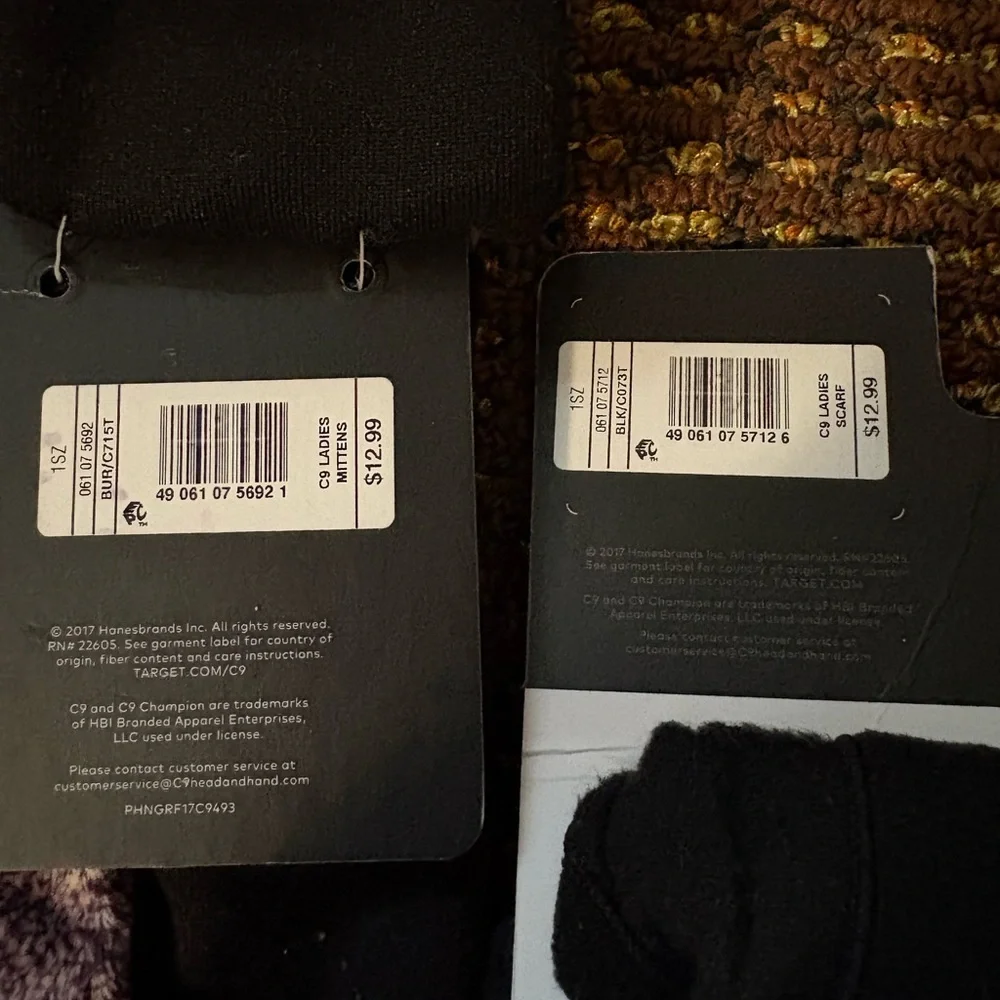 Champion cozy mittens