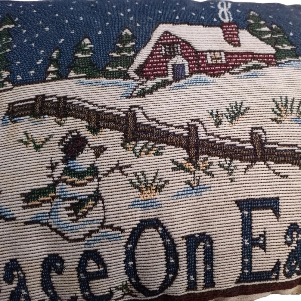 The Unbranded Brand vtg christmas