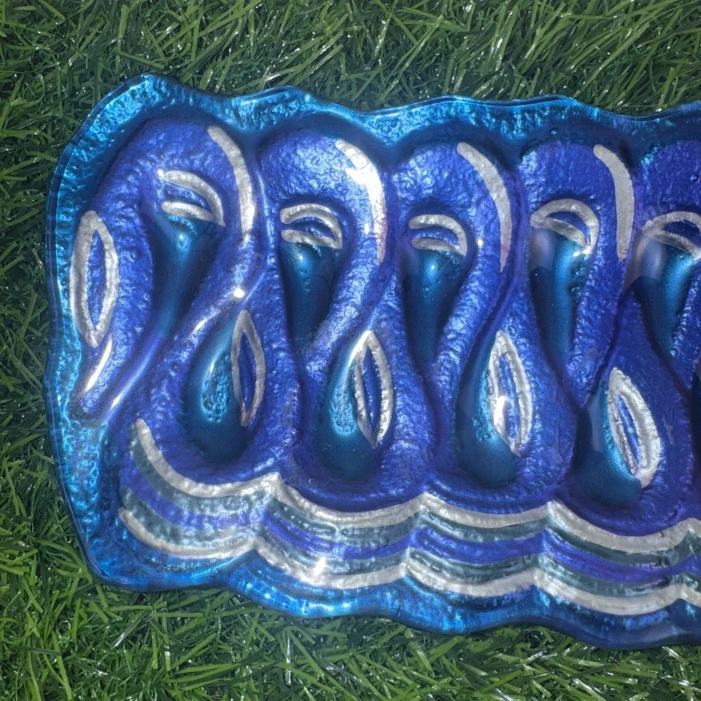 Unmarked beautiful fused