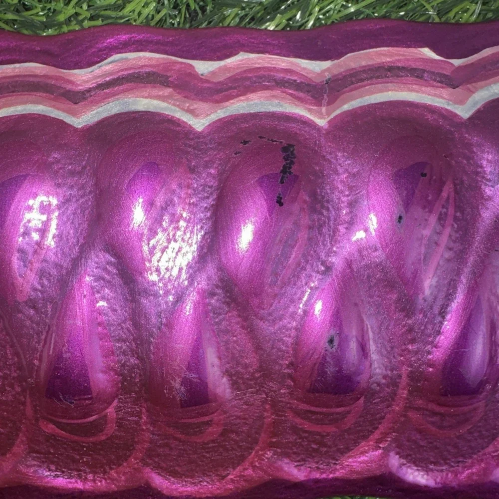 Unmarked beautiful fused