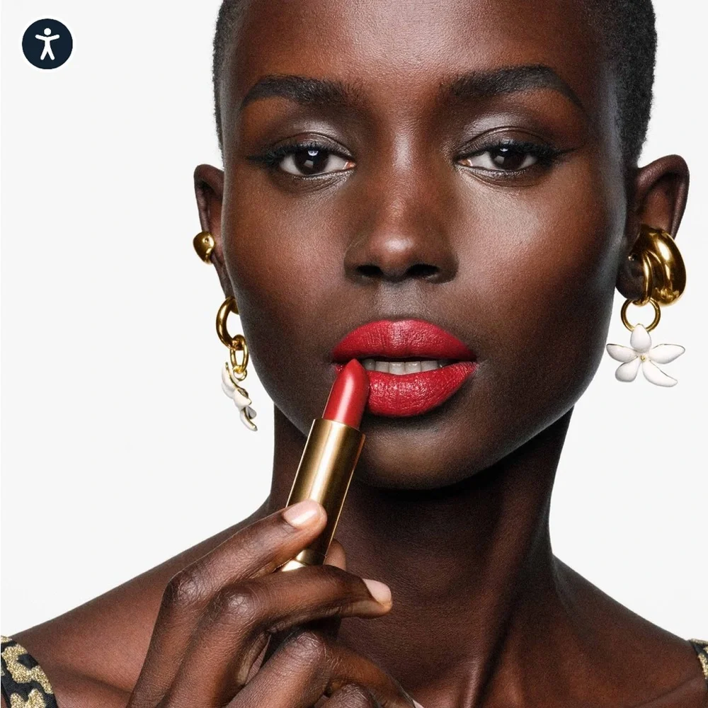 Carolina Herrera mini lipstick