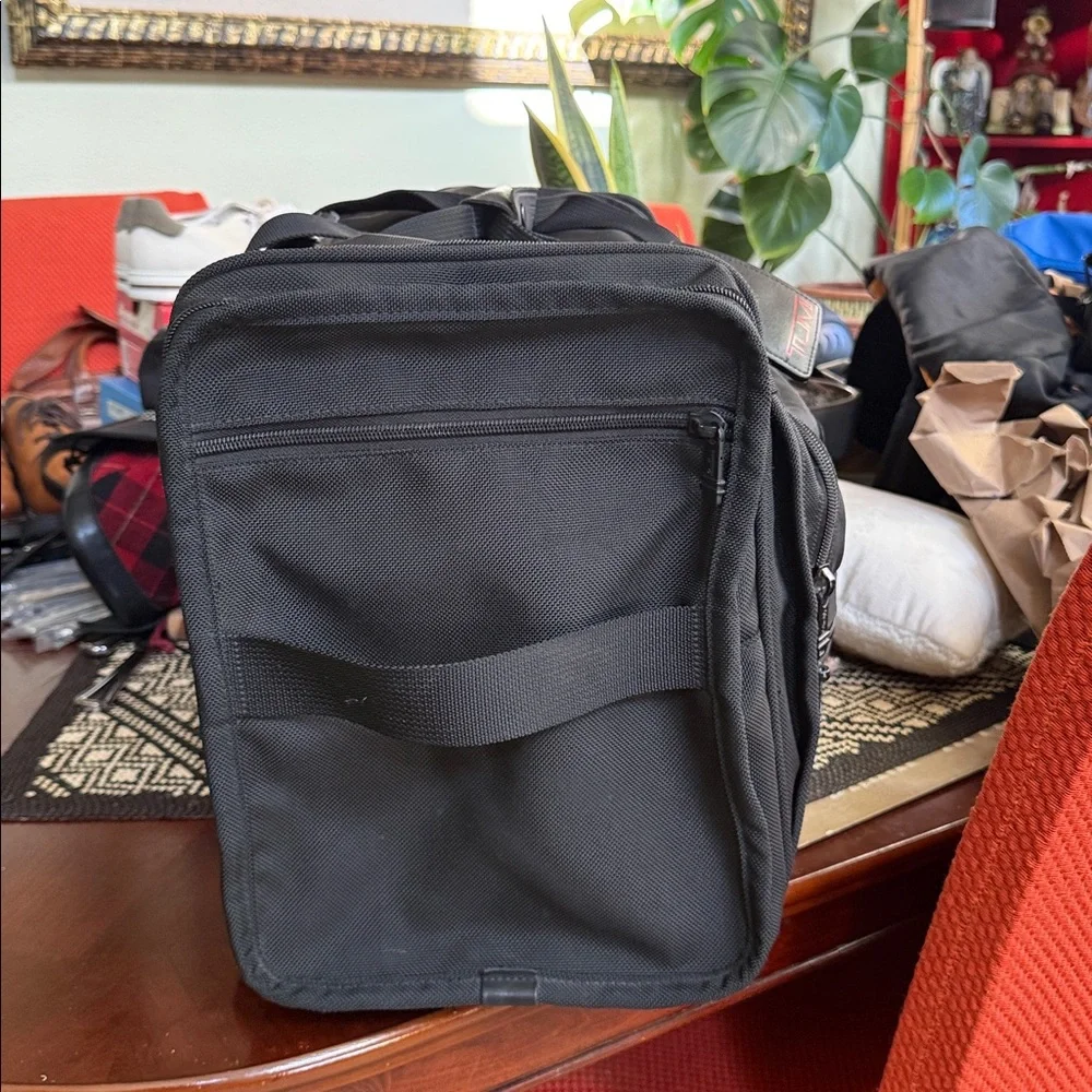 TUMI alpha large