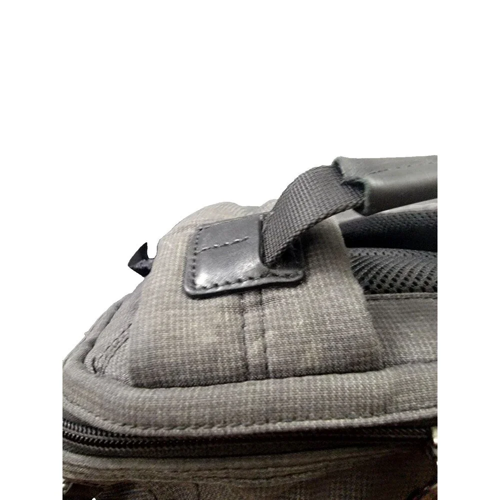 Tumi travel lux