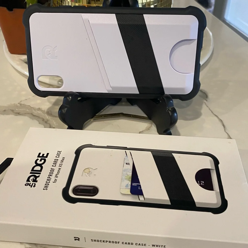 Shockproof Card Case - White and Black iPhone XS Max