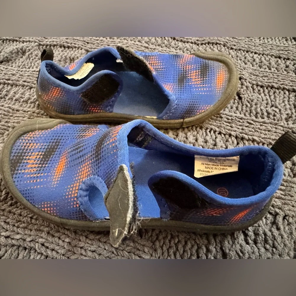 N/A boys slip