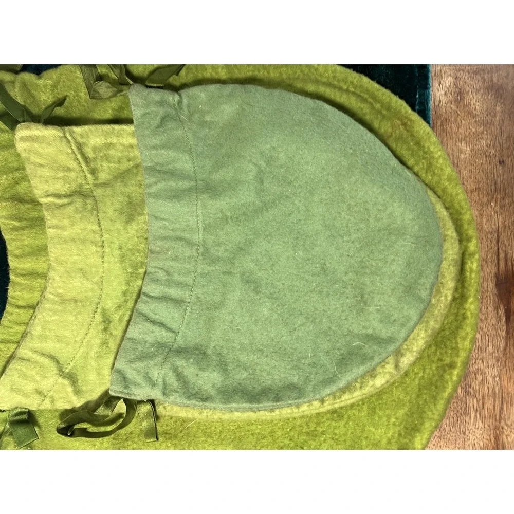 As Is-light Staining-4 Pc. Set Vintage Tiffany And Co. New York Green Felt Bags