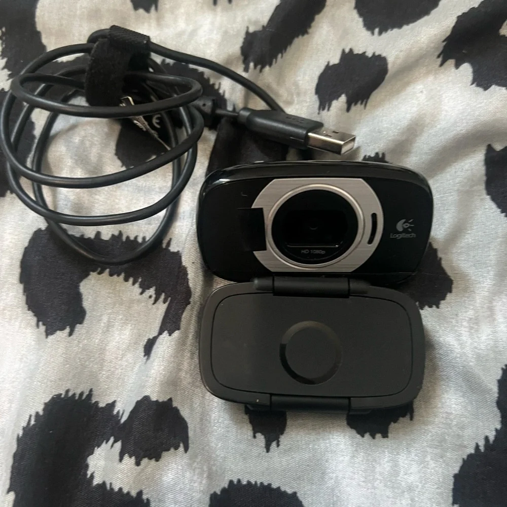 Logitech enjoy clear