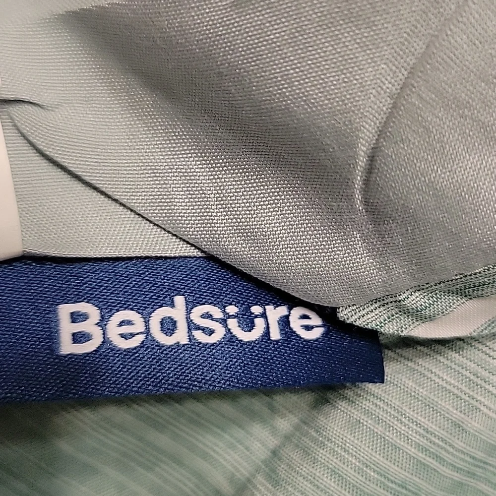 Bedsure sage green